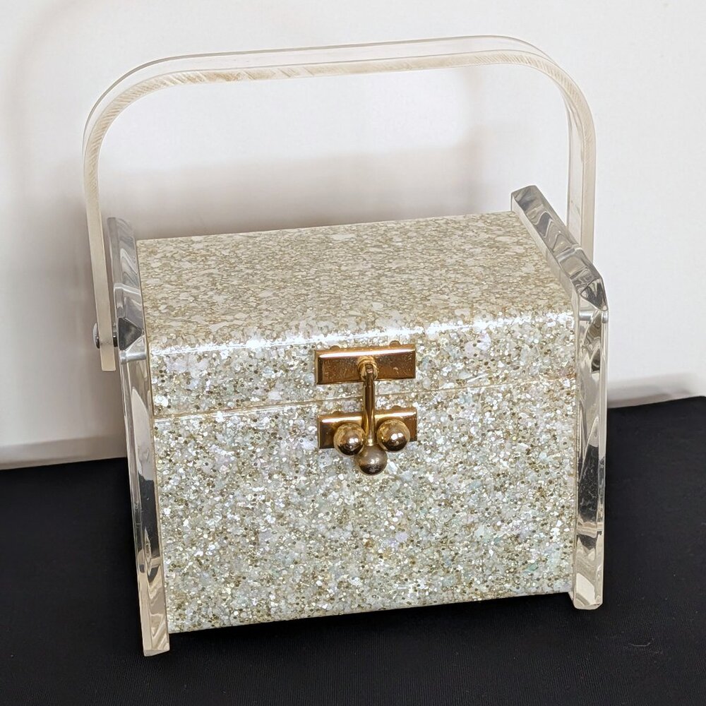 Amazing CHARLES KAHN Confetti Lucite Box Purse from the 1950s, VG-EX Cond